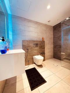 Abdali Boulevard 2 bedroom Apt , balcony and view عمان العبدلي مول - 6