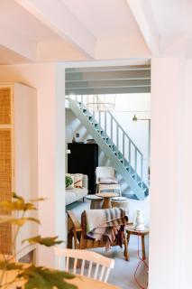 Spacious Forest Cottage - 8