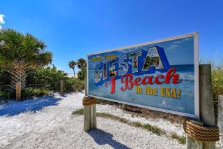 Casa Sunshine - Bradenton Beach House - 1