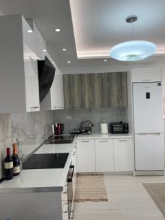 City Center Apartment - 5