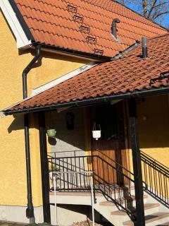 Newly renovated house, 105 m2 - 13 minutes to Stockholm City - 4