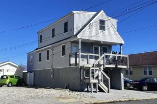 1BR Apt | High Speed WiFi | Washer/Dryer | Coffee - 5