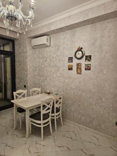 Modern Apartment near Medical University Baku - 1