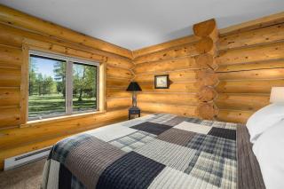 River View Cabin - 1
