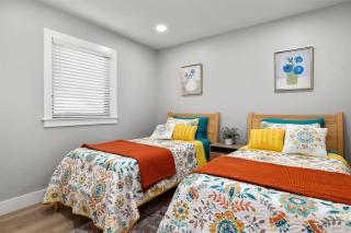 Newly Remodeled Red Maple Tree Cottage with Air Co - 1