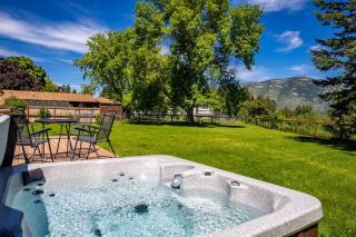 Scenic Bluebird House with Mountain views AC & Ho - 9