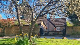 Stylish Open Plan Guest House 400sq ft Rutland - 0
