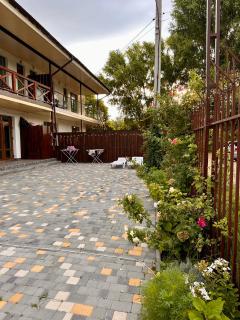 Апарт-готель HAPPY - 1