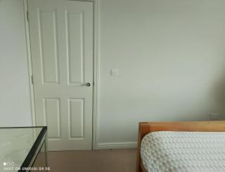 Bulkington Lodge Coventry - Affordable Cosy Double & En-Suite Rooms - 4