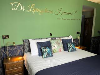 Atlantis Holiday Apartments - 8