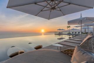 UDARA - Beachfront Condos in Golden Zone with Rooftop - 7