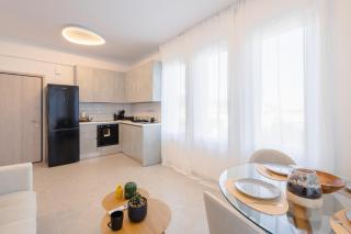Irini Seaside Luxury Suites - Agia Pelagia - 4
