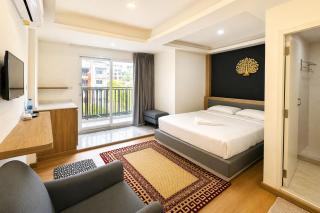 Royal Garden Home Hotel - 0