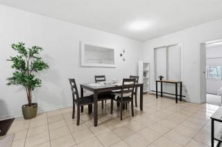 Luxury Toronto Exhibition Stay For Concerts and FIFA-Free Wifi - 9