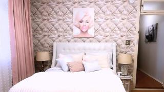 Star-Inspired 5BR Manor Sauna, Karaoke Sleeps 12 - 2