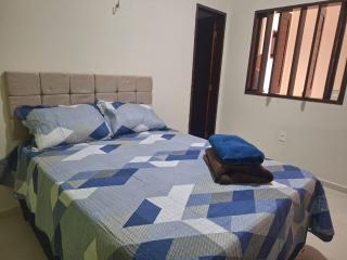 Casa charmosa, e bem localizada - 2