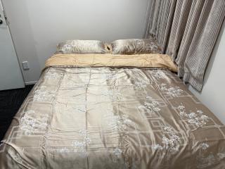 1 Room in 3-Bedroom Apartment - 9