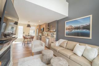 Summit View Penthouse in Downtown Canmore at Brookside Lane - 3