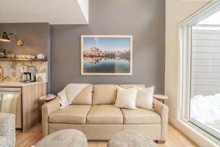 Summit View Penthouse in Downtown Canmore at Brookside Lane - 1