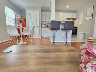 Luxury 1 Bd Montrose-Nuoro - The Italian Plaza apt1 - 0
