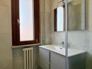 Apart Famiglia - Posto Auto - 0