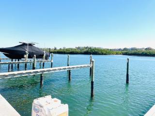 Indian Shores 2 Bedroom Beach Escape! - 3