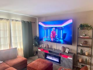 Stylish 1BR Retreat just minutes from SoFi & Forum - 3