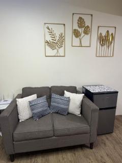 Fullerton suites C homestay - 7