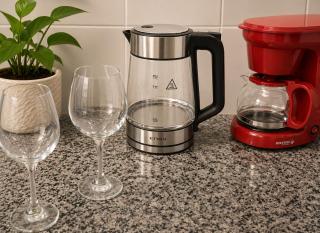 Spacious 3BR Apartment near La Carolina Sleeps 6 - 3