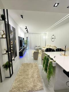 Chic & Cozy Apartment with Modern Design and Relaxing Atmosphere - 0