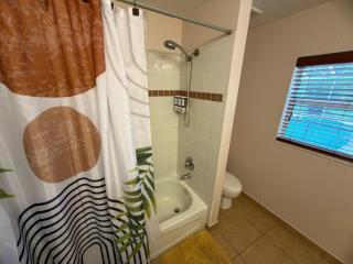 Acreage Oasis - 5 Bedrooms, Pool, Space, Serenity - 8