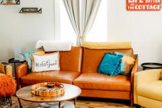 Giggling Creek Cottage - BedJet! King Sized! Gazebo, 45 Acres, Arcades, Nintendo, more - 6