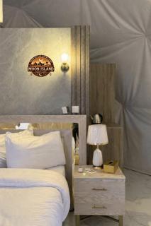 MOON ISLAND lUXURY CAMP - 1