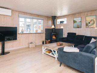 6 person holiday home in Grenaa-By Traum - 5