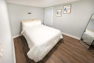 Modern 2BR Gem Free Parking-10 min Midway Airport-15 min Dtwn - 9