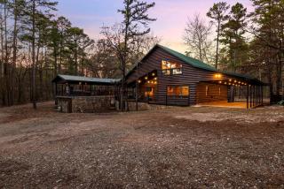 25% off for April and May! | Spa | Sleeps 20 - 5