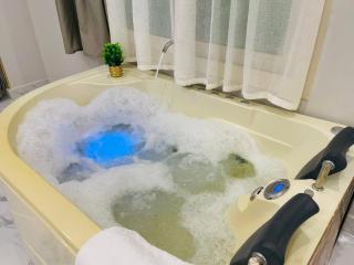 Farida Pyramids inn& Jacuzzi - 5