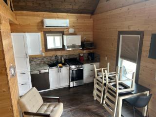 Cougar Mountain Lodge and Resort Cabin Rentals - 6