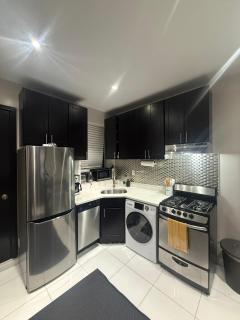 UWS Designer Apartments - 8