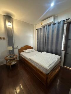 THADAN GUEST HOUSE - 9