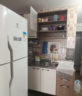 Apto duas quadras do mar em av principal - 8