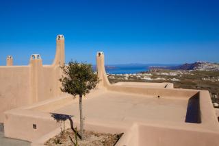 Voreina Gallery Suites - 3