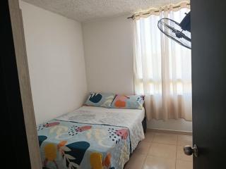 Apartamento con Aire y con Ventilador de tres habitaciones - 4