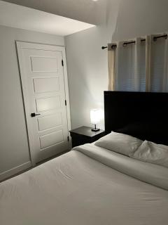 Wyatt Modern Suite - 1