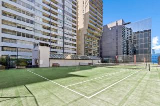St Kilda Road Central - Pool, Gym & Tennis Court - 5