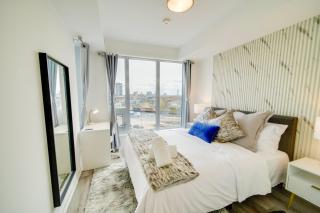 Modern Condo in Central KW with Gym - 1