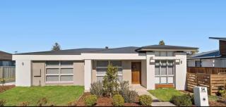 Brand New House at Redhead Beach - 0
