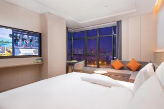 Holiday Inn Taiyuan Sunshine by IHG - 7