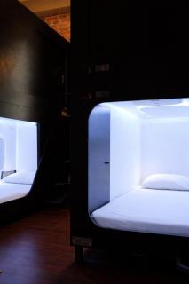 Auckland Boutique Capsule - 9