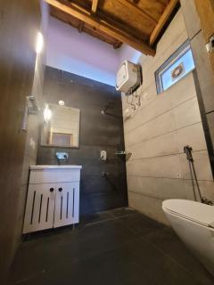 Lakeview RnR Premium stay - 2